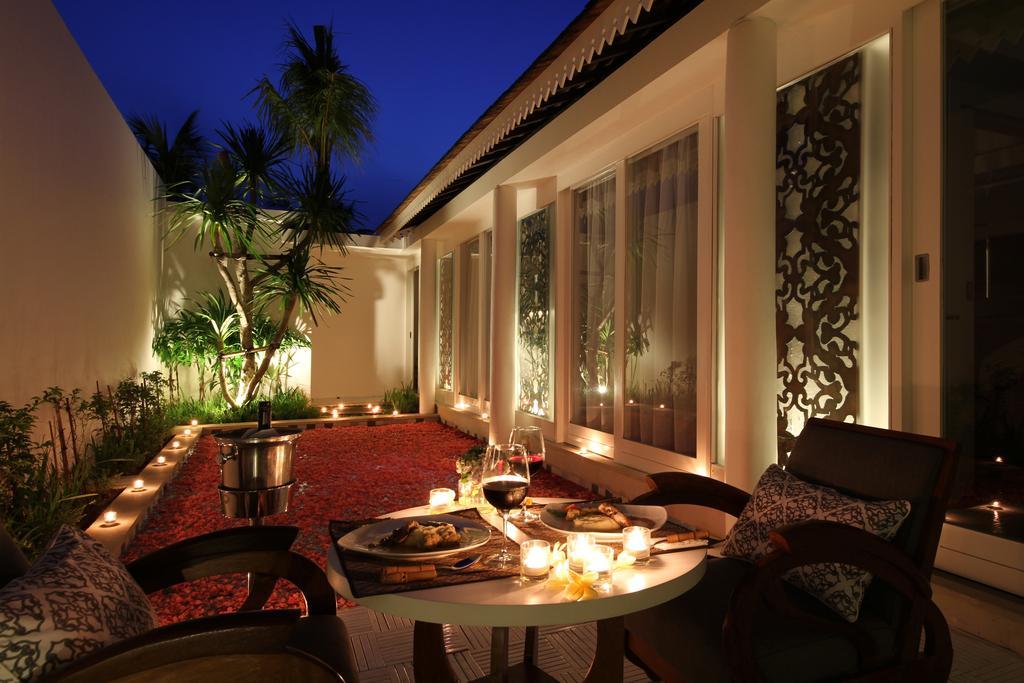Astana Batubelig Villa Seminyak Екстериор снимка